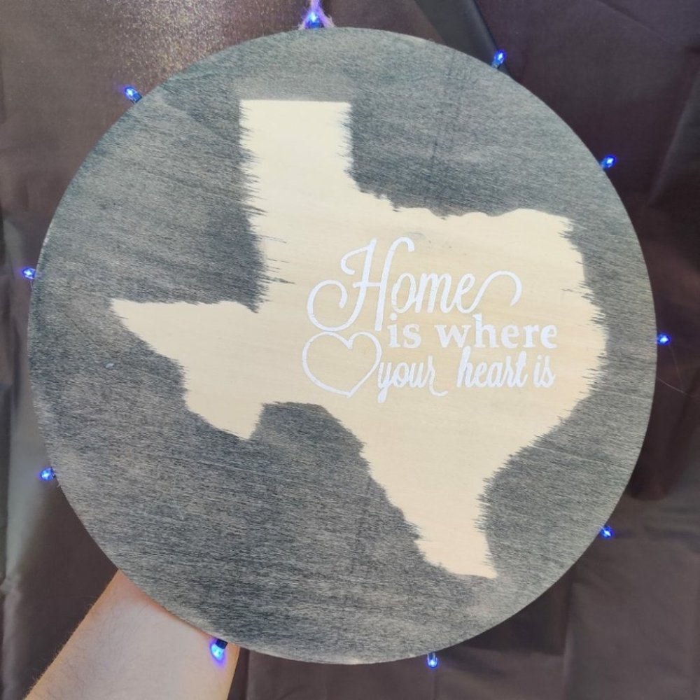 Texas wood round sign